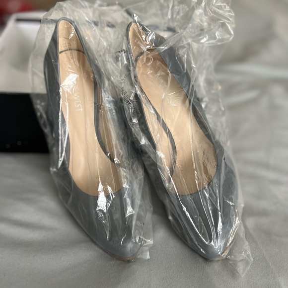 Nine West Rocha Heels - Picture 6 of 7